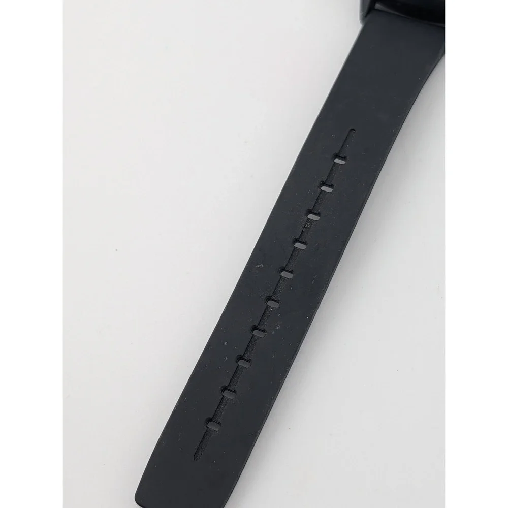 Q&Q Men's Watch 38mm Case Blue Dial Black Resin Band- New Battery